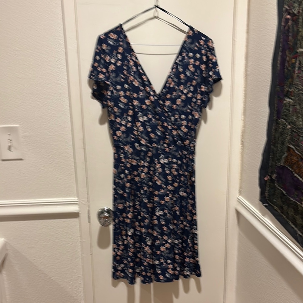 Blue and White Flutter Sleeve V-Neck Midi Dress
